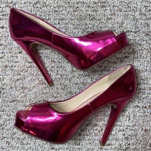 GUESS Metallic Hot Pink Honora Peep Toe Pumps